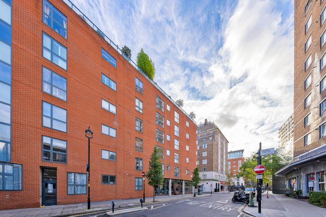 Flat to rent in Harrowby Street, London