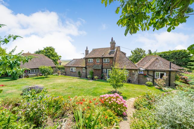 Thumbnail Detached house for sale in The Close, Friston