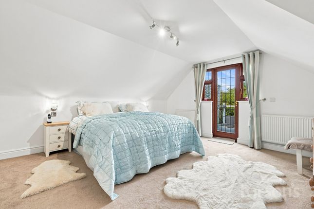 17 Cory Drive, Brentwood photo 4