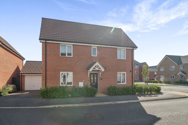 Thumbnail Detached house for sale in Gladiator Close, Maldon