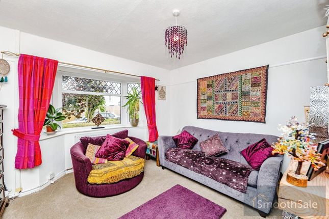 5, Ystrad Fawr, Bridgend photo 4