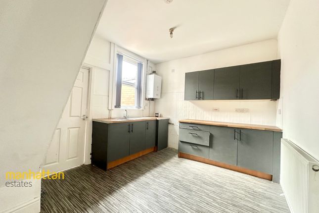 11, Vincent Street, Bolton photo 4