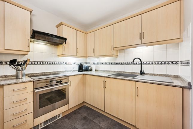 103, Prescot Street, London photo 2