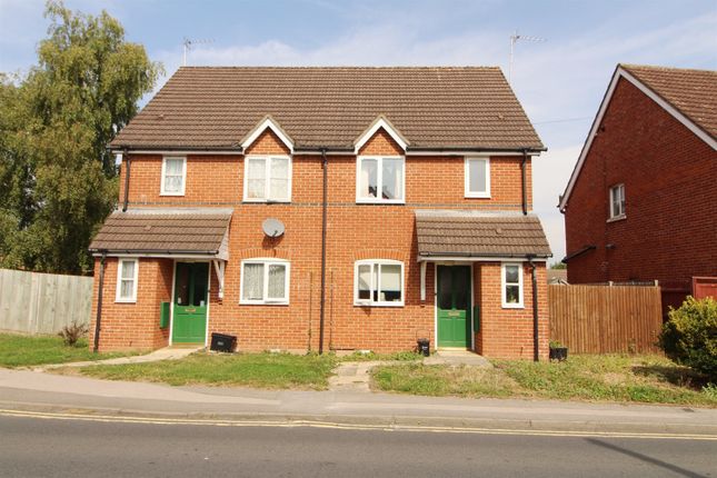 Thumbnail Semi-detached house to rent in Headley Road, Reading