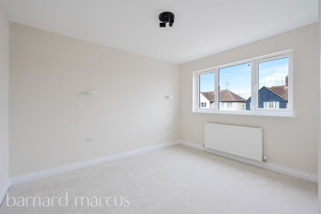 9, Hughenden Road, Worcester Park photo 4