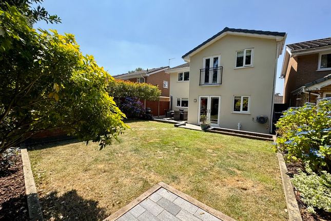15, Capesthorne Close, Holmes Chapel photo 3