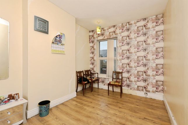 14, Sheardown Street, Doncaster photo 2