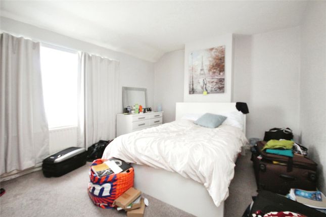 190, Ilchester Road, Dagenham photo 5