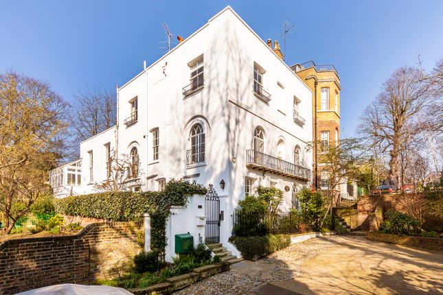 Thumbnail Semi-detached house for sale in Frognal, Hampstead Village, London