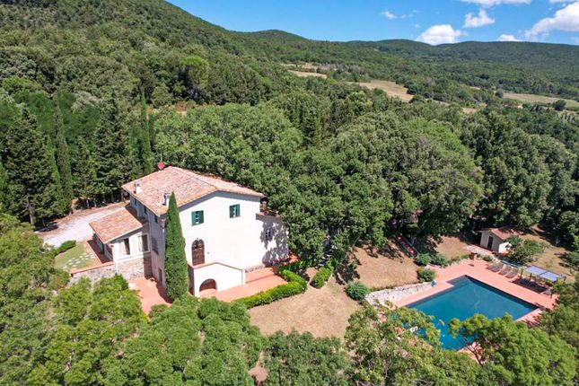 Villa for sale in Sp Del Commercio, Riparbella, Pisa, Tuscany, Italy