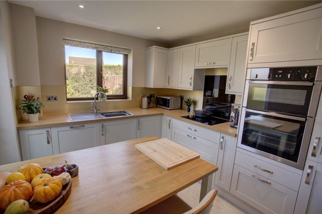 6, Vickery Close, Langport photo 3