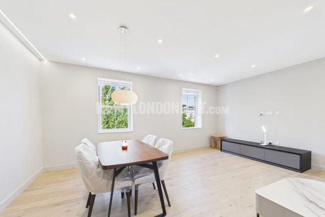 Clifden Road, Hackney photo 3