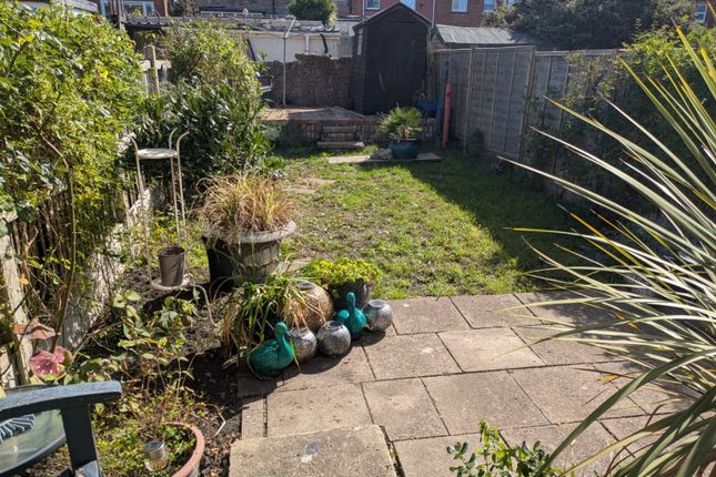 32, Marshall Street, Kent photo 3