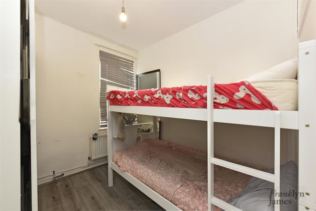 8, Dellow House, Dellow Street, London photo 3