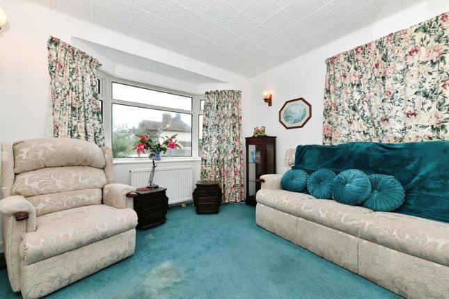 5, Churchill Avenue, Somerset photo 4