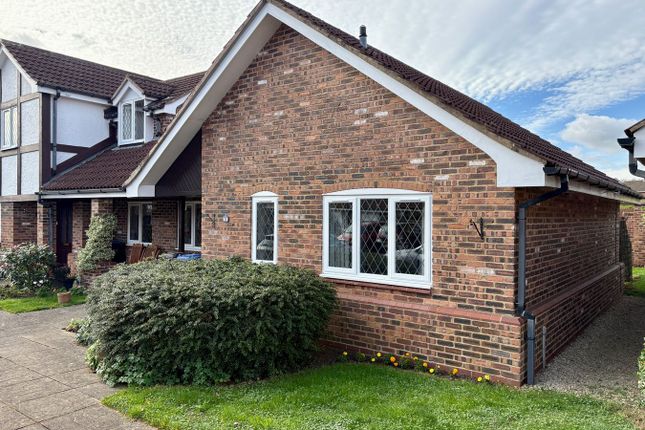 2-bed bungalow on The Hawthorns, Lutterworth, £189,950