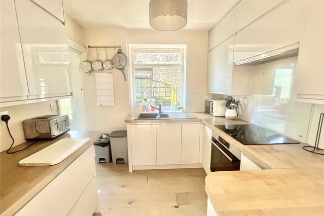 7, Trevor Road, Isle of Wight photo 3