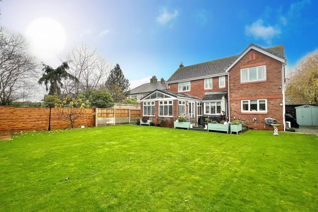 17, Meadows Avenue, Thornton photo 2