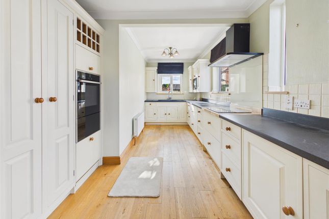 49, Dene Road, Cottingham photo 2