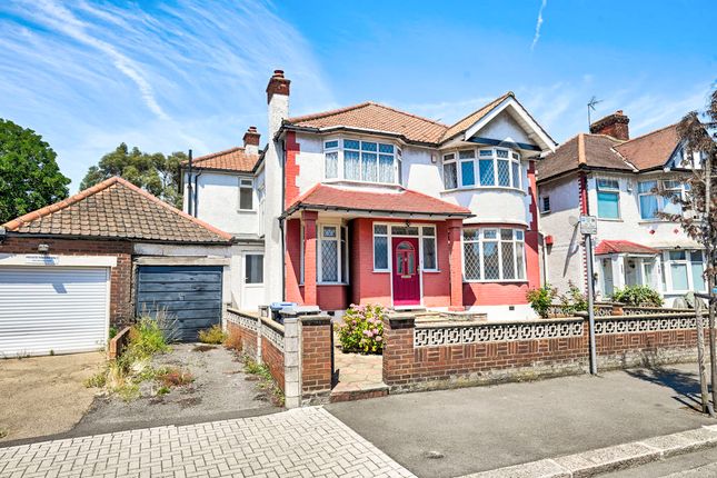4-bed house on 2, Lennox Gardens, London, £3,250/mo