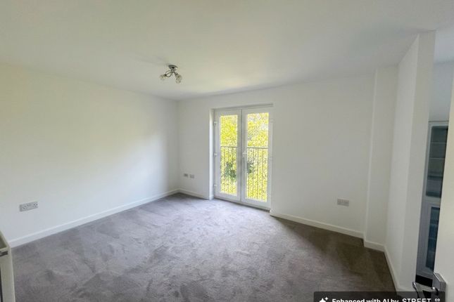 50 Ffordd Cadfan, Bridgend photo 3