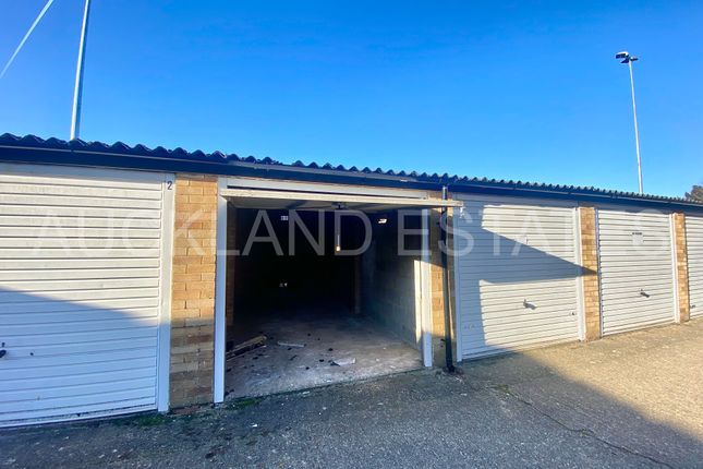 Garage Of, 20, Parkside, Potters Bar photo 2
