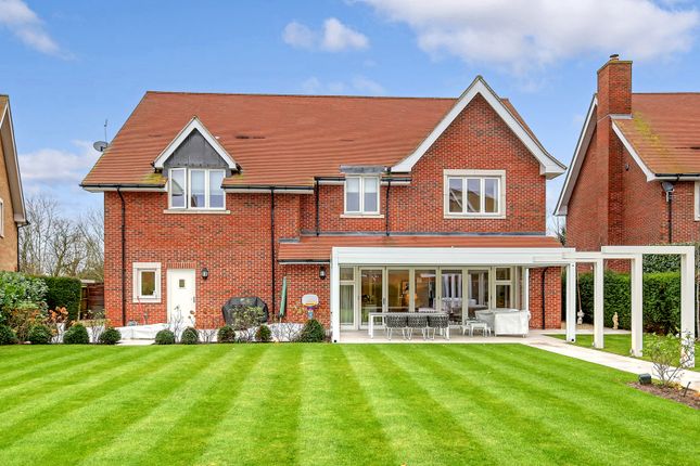 3 Bonham Grange, Bulphan, Upminster photo 2