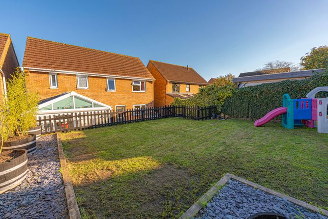 5 Rockfield Rise, Caldicot photo 4