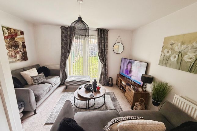 9, Linus Grove, Peterborough photo 4