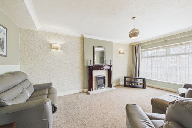 7, Broadley Avenue, Hull photo 2