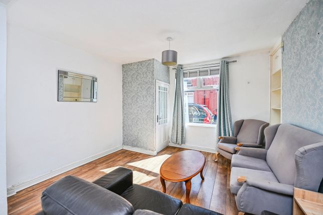 3, Winkle Street, Merseyside photo 2