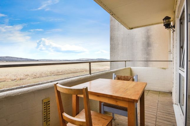 Flat 24, Watersedge,, Sandside, Cumbria photo 2