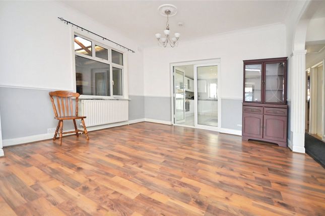 15, Lower Mardyke Avenue, Essex photo 4