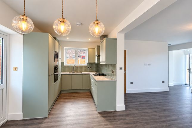 58 Logwood Avenue, Wigan photo 3