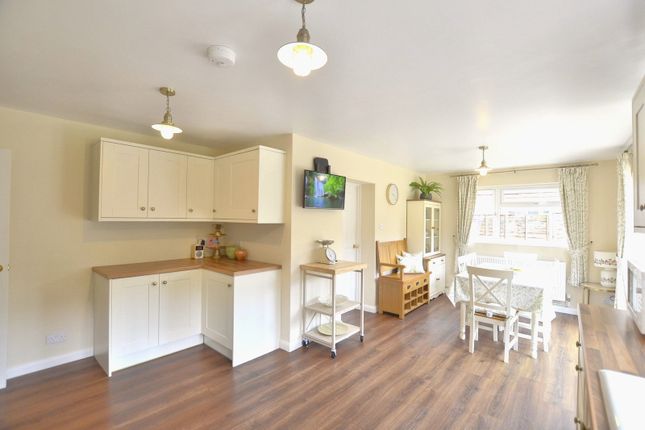 101, Bondend Road, Gloucester photo 4
