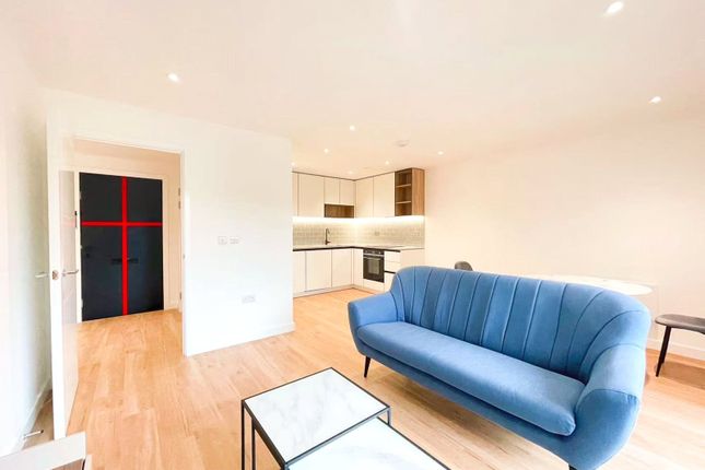 Flat 34,, Fairbank House,13 Beaufort Square, London photo 2