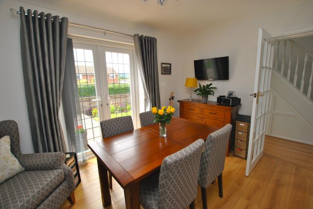 Orchard Cottage, North Road, Telford photo 4