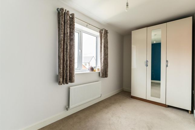 Terraced house for sale in Wellesley Avenue, Southam