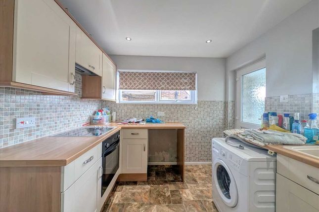 12, Elizabeth Way, Brightlingsea photo 5
