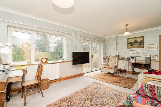 Carefree, Providence Place, MELTON CONSTABLE photo 4