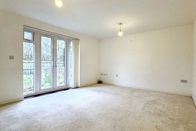 24, Benedict Lane, Hebburn photo 3
