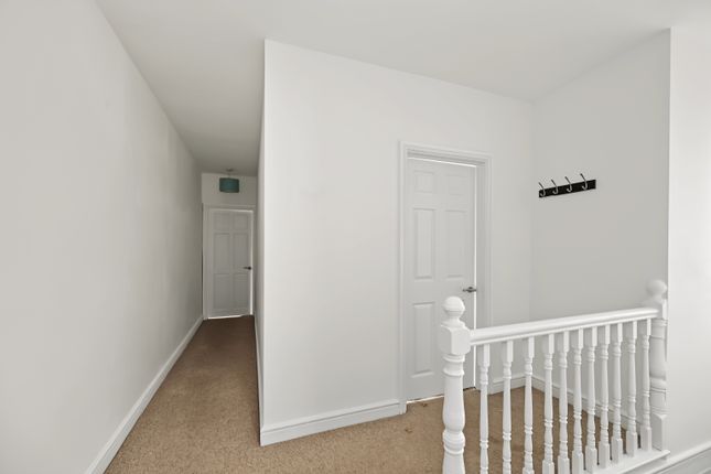 85a, Avenue Road, Rugby photo 2