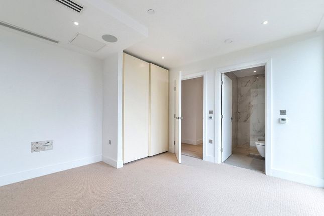 Flat for sale in Westbourne Apartments, 5 Central Avenue