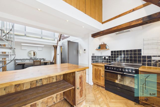 Apt 8, 101 Amies Street, London photo 3