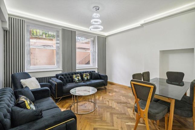 Flat for sale in Campden Hill Road, London