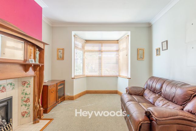 12 Albany Road, Stoke-On-Trent photo 3