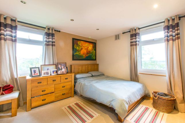 Thumbnail Flat for sale in Edgeworth Road, Cockfosters, Barnet