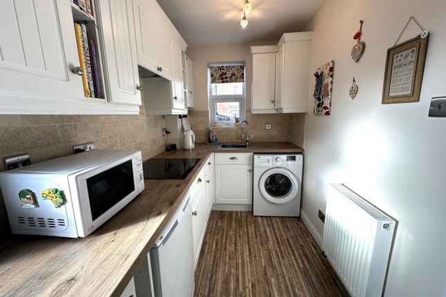 18, Showfield Drive, Easingwold photo 2