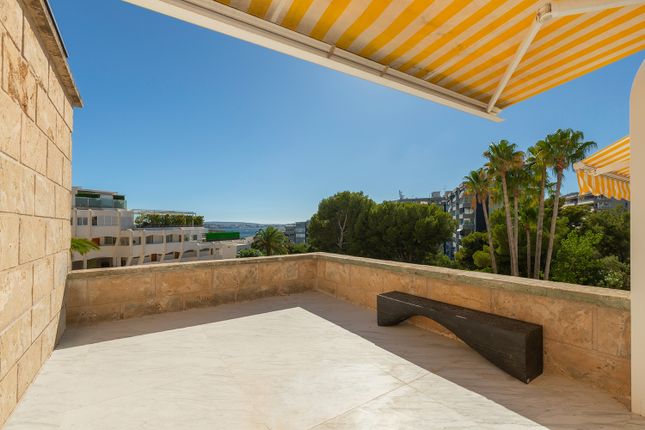 Apartment for sale in Puerto Portals, Mallorca, Balearic Islands