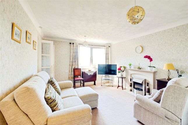 38, St Marys Court, Southbourne photo 3
